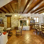 Family Friendly House With A Swimming Pool Valtura, - 22734 Holiday home *