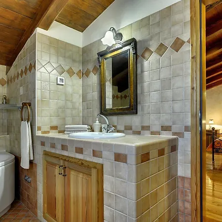 Family Friendly House With A Swimming Pool Valtura, - 22734