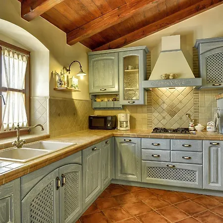 Vakantiehuis Family Friendly House With A Swimming Pool Valtura, - 22734