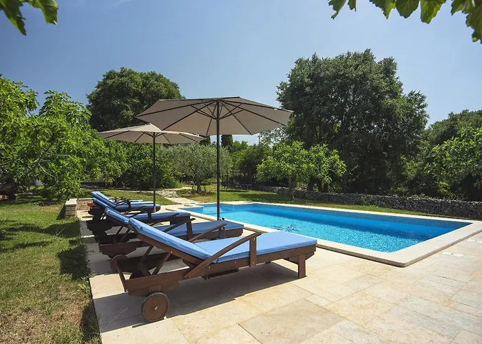 Будинок відпочинку Family Friendly House With A Swimming Pool Valtura, - 22734