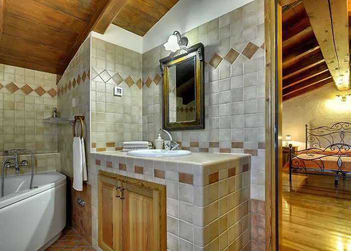 Family Friendly House With A Swimming Pool Valtura, - 22734